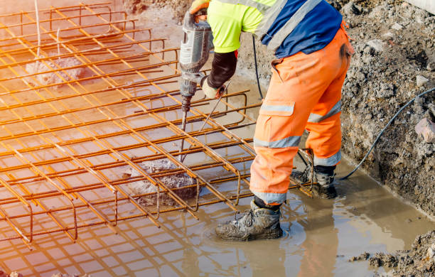 Best Best Concrete Contractor  in Montclair, VA